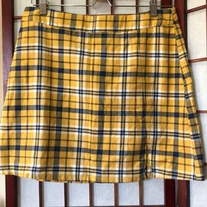 Cher vibes plaid skirt
